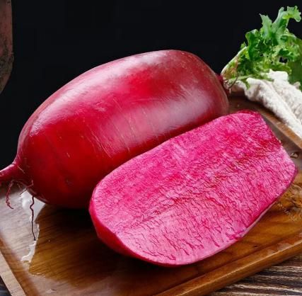 Premium Pineapple Fruit Radish Seeds: Sweet, Juicy, Purple-Skinned Root Vegetable